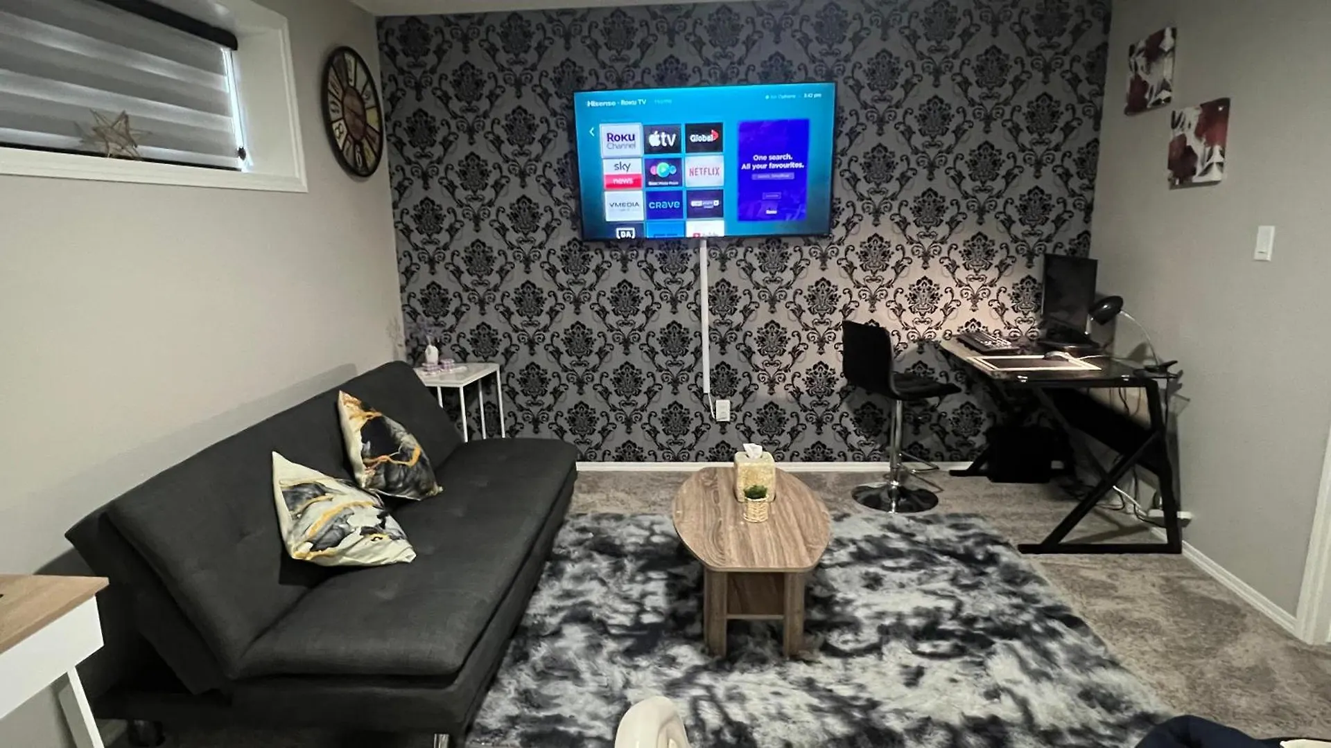 Fully Separate & Private Guest Suite Эдмонтон